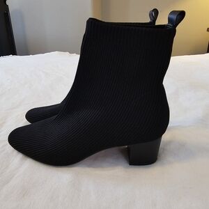Joie x Revolve Neely Ribbed Knit Ankle Booties Womens Size 9.5 Black Pre-owned